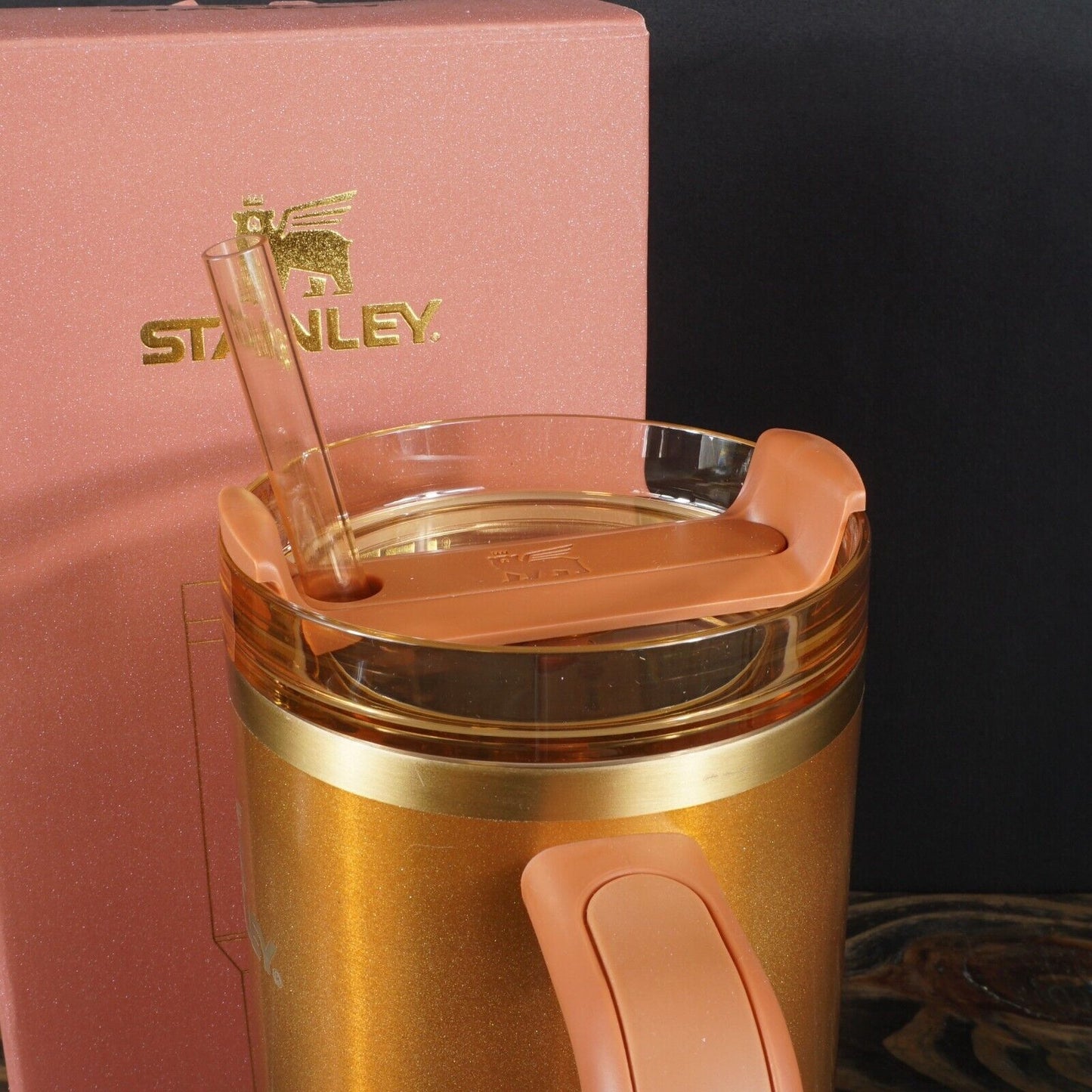 NEW Stanley Copper Tinsel Quencher H2.0 Flowstate Tumbler 40 oz ✅ Trusted