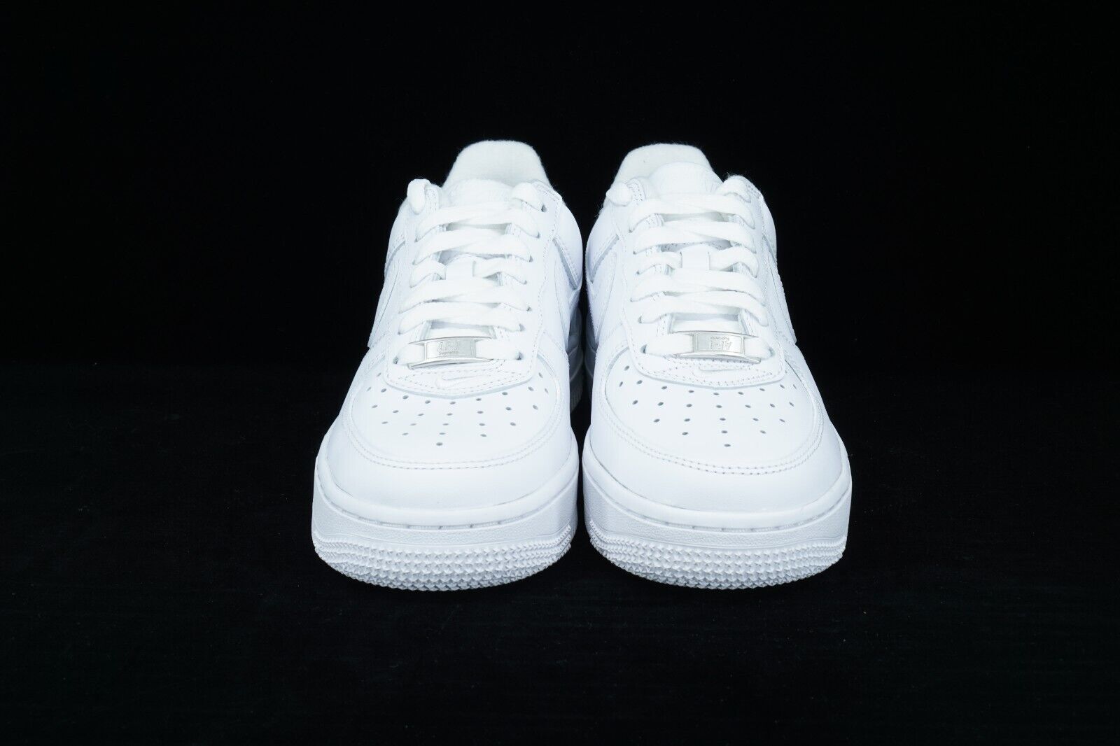 Supreme Air Force 1 White CU9225100 Nike Red Logo Mens Shoe