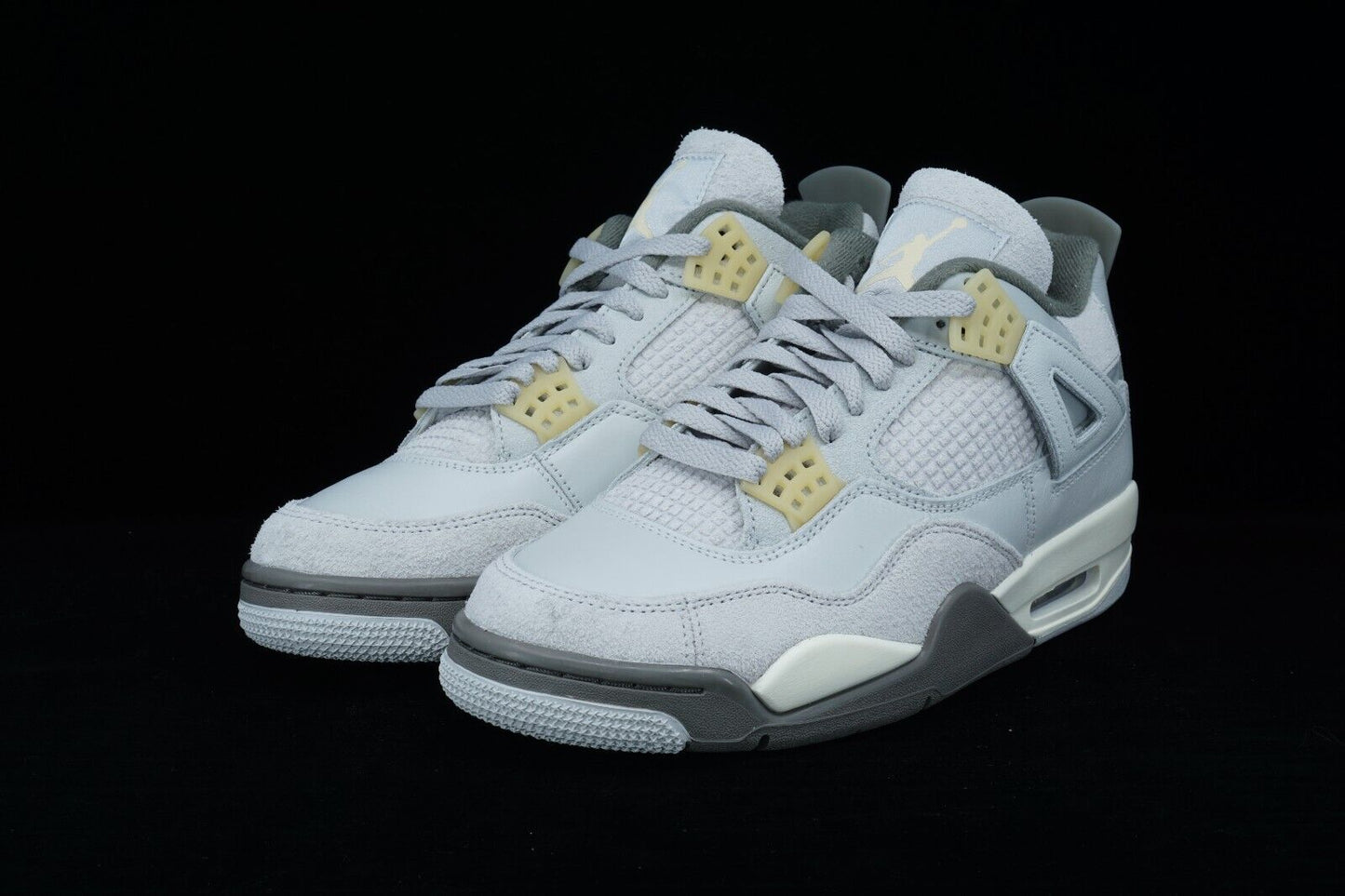 Air Jordan 4 Retro SE Craft Photon Dust Size 7 DV3742-021