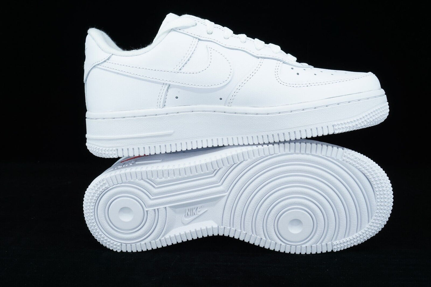 Supreme Air Force 1 White CU9225100 Nike Red Logo Mens Shoe