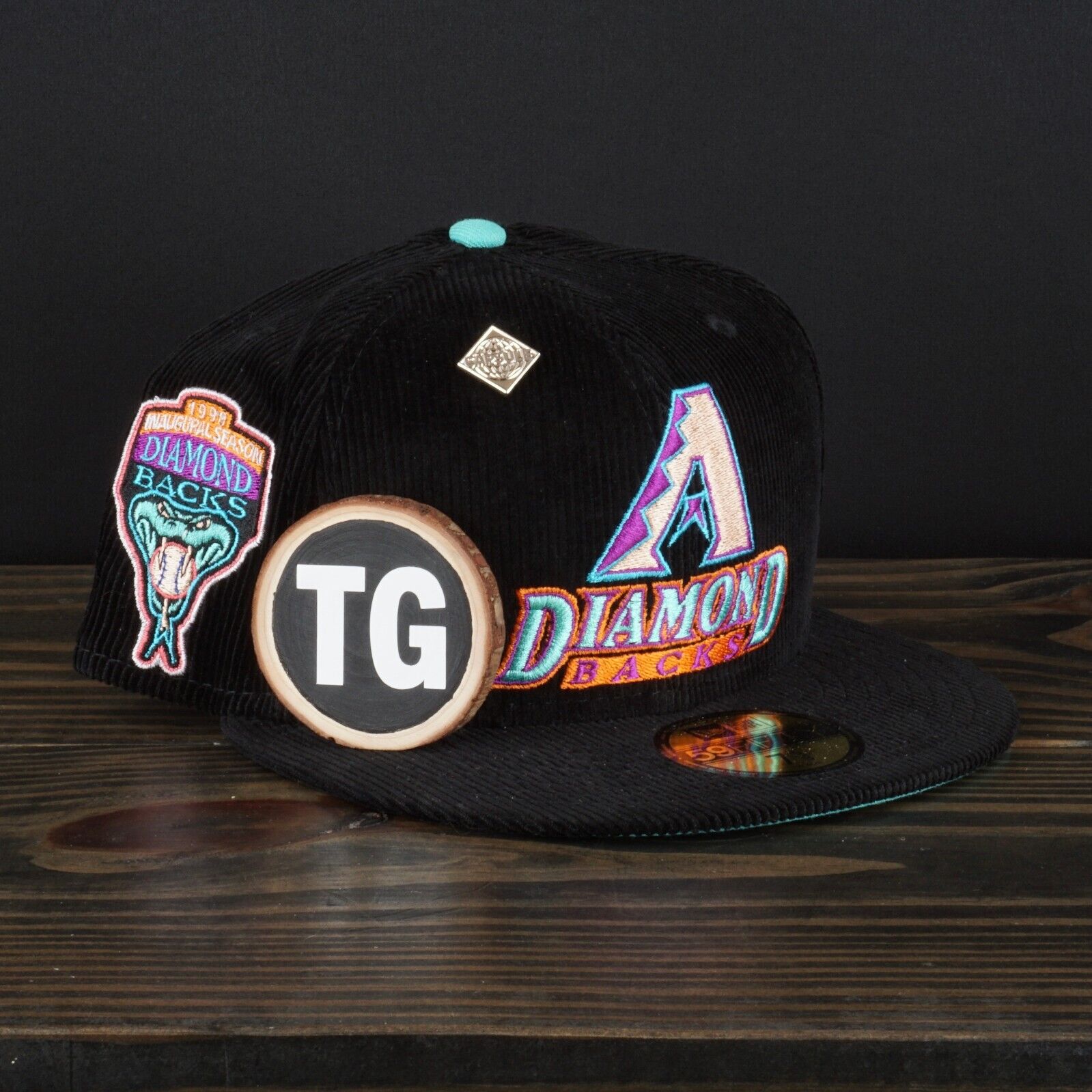 Capsule Arizona Diamondbacks Corduroy New Era 59Fifty Size 7 5/8 🚚💨